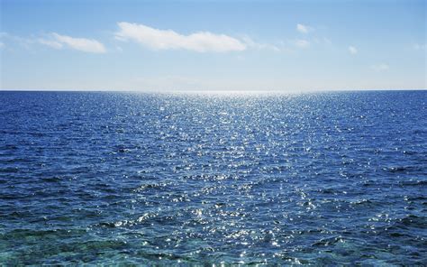 Far across the deep blue sea .